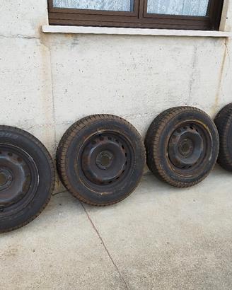 SET 4 Pneumatici invernali YOKOHAMA R14