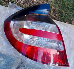 Fanali auto posteriori-Mercedes benz C sportcoupè