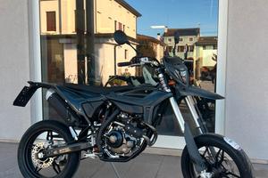 Beta RR Motard 125 4T T - X Special Edition