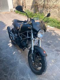 Ducati Monster 900cc