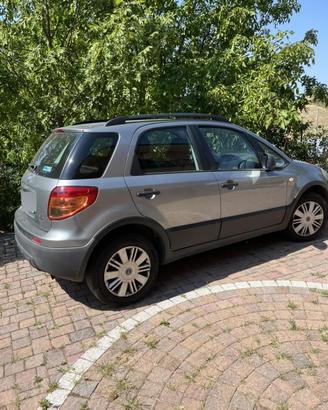 Fiat sedici