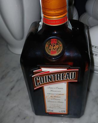 cointreau sigillato