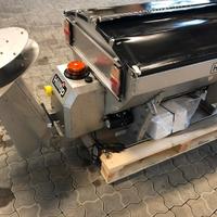 Spargisale per autocarri e pick-up Hilltip 380