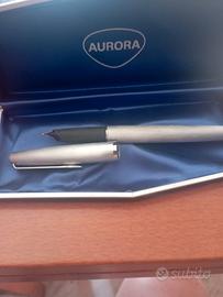stilo Aurora e Van Gogh Visconti 