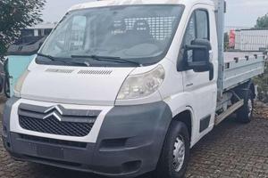 Ribaltabile trilaterale