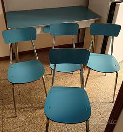 Tavolo con quattro sedie Anni '60