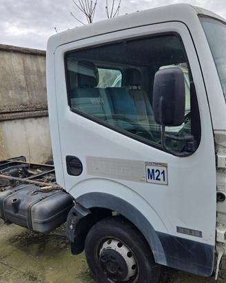 Ricambi Nissan Cabstar ribaltabile trilaterale