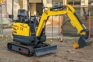 Miniescavatore 15 q.li