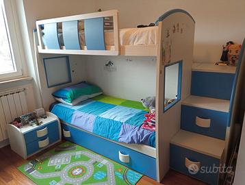 Letto a castello con pedana contenitore