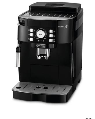 Macchina da caffè DeLonghi magnifica s