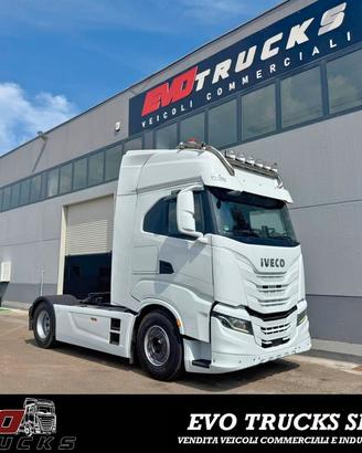 IVECO S- WAY 570