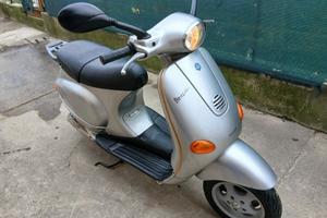 vespa 125 et4 pochi km targa PD 