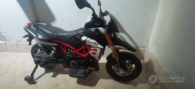 Aprilia dorsoduro per bambini