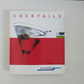 Libro Cocktails con più di 200 ricette