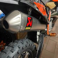 Silenziatore Akrapovic