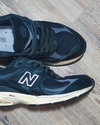 new balance 2002 misura 43