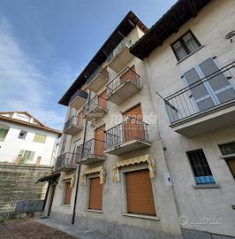 TRILOCALE IN POSIZIONE CENTRALE-VIA LUCCIO GUARENE