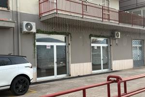 LOCALE COMMERCIALE 150 m²