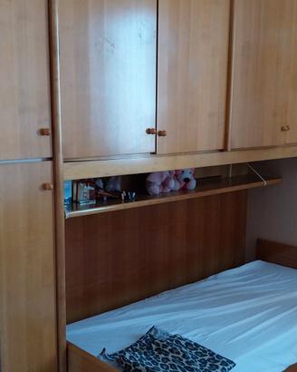 Cameretta vero legno  2 letti singoli 