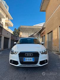Audi A1 1.6 tdi Ambition 105cv