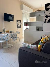 Monolocale attico centro cagliari