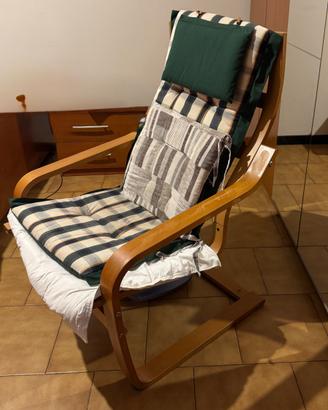Poltroncina  in legno curvato