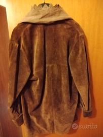 Giaccone scamosciato donna con sciarpa in alcantar