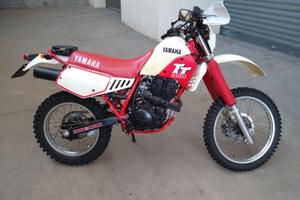 moto yamaha tt 350
