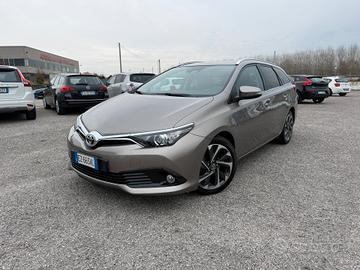 Toyota Auris Touring Sports 1.6 D-4D Active