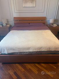 STRUTTURA LETTO + 2 COMODINI