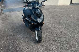 Scooter Peugeot 50cc speedfight 2