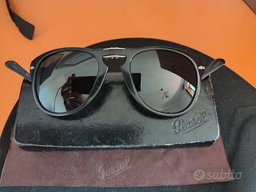 Persol 714