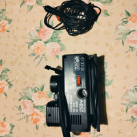 Compressore gonfia pneumatici portatile