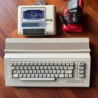 Commodore 64 + 2 joystick Quickjoy + unità Dataset