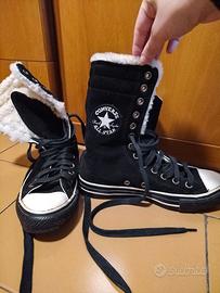 Converse alte con pelliccia sale