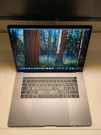Macbook pro 2018 15’’ i7 32gb