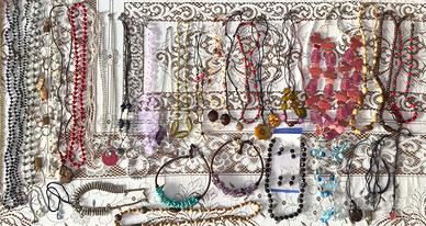 Lotto collane bracciali bigiotteria artigianale