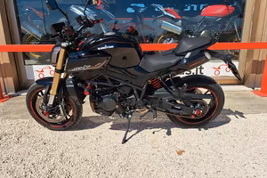 Qj Motor SRK 900
