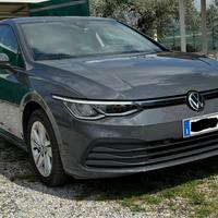 Volkswagen Golf 8 2.0 TDI DSG 115 cavalli