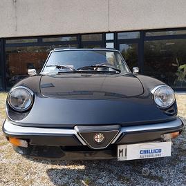Alfa Romeo Spider 1.6