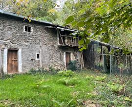 Bagnolo Piemonte casa indipendente e terreno