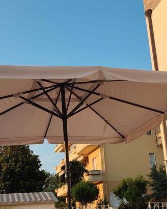 Ombrellone beige 4 mt x4 mt