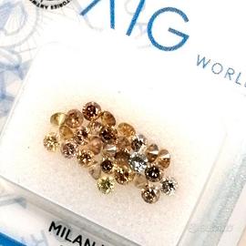 26 pz Diamanti  1.01 ct  Brillante  Giallo marrone