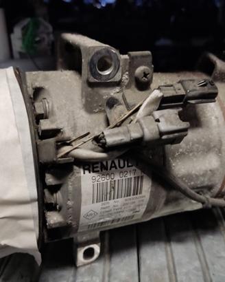 Compressore clima RENAULT CLIO 898cc benzina 2016