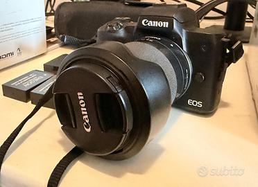 Canon Eos M50 + EFM 18-150 f/3.5-6.3 STM