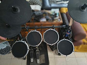 Batteria Elettrica BEHRINGER XD8 USB