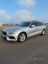 Volvo v60 197 cv