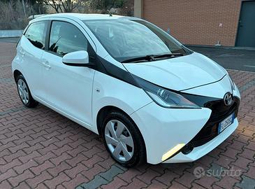 TOYOTA AYGO CAMBIO AUTOMATICO 5 P. 1.0