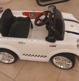 macchina per bimbo/bimba