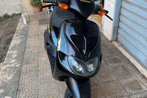 Piaggio zip sp 180